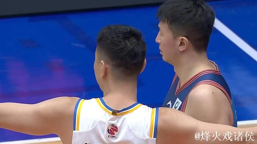 打嗨了！CBA夺冠热门狂赢51分，豪取5连胜，昔日冠军创尴尬纪录！